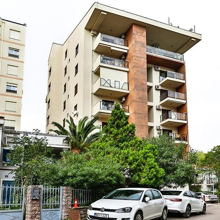 City Montesun Apartments Budva Ngoại thất bức ảnh