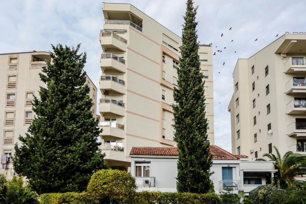 City Montesun Apartments Budva Ngoại thất bức ảnh